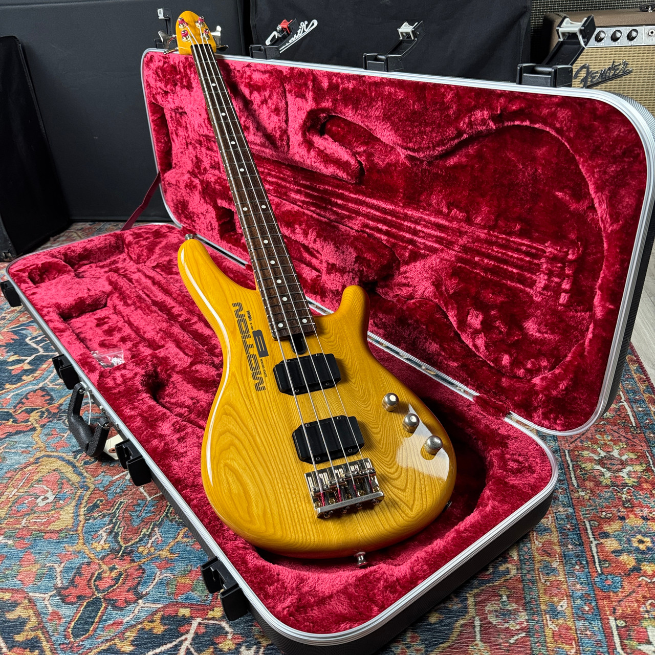 Yamaha Super Edition Motion Bass Model MBIII Short Scale - 1998