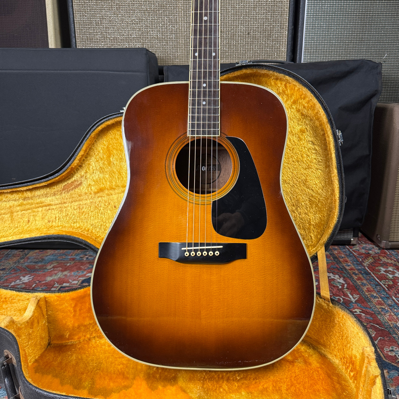 Morris MV701 Vanguard Solid Top Sunburst Wide Nut Made in Japan