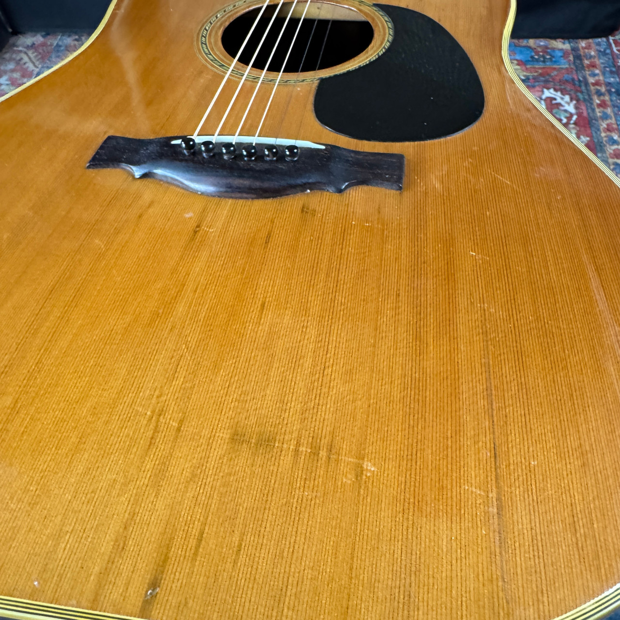 Video* Yamaki Custom Folk No 125 Dreadnought w/Vintage Hard Shell