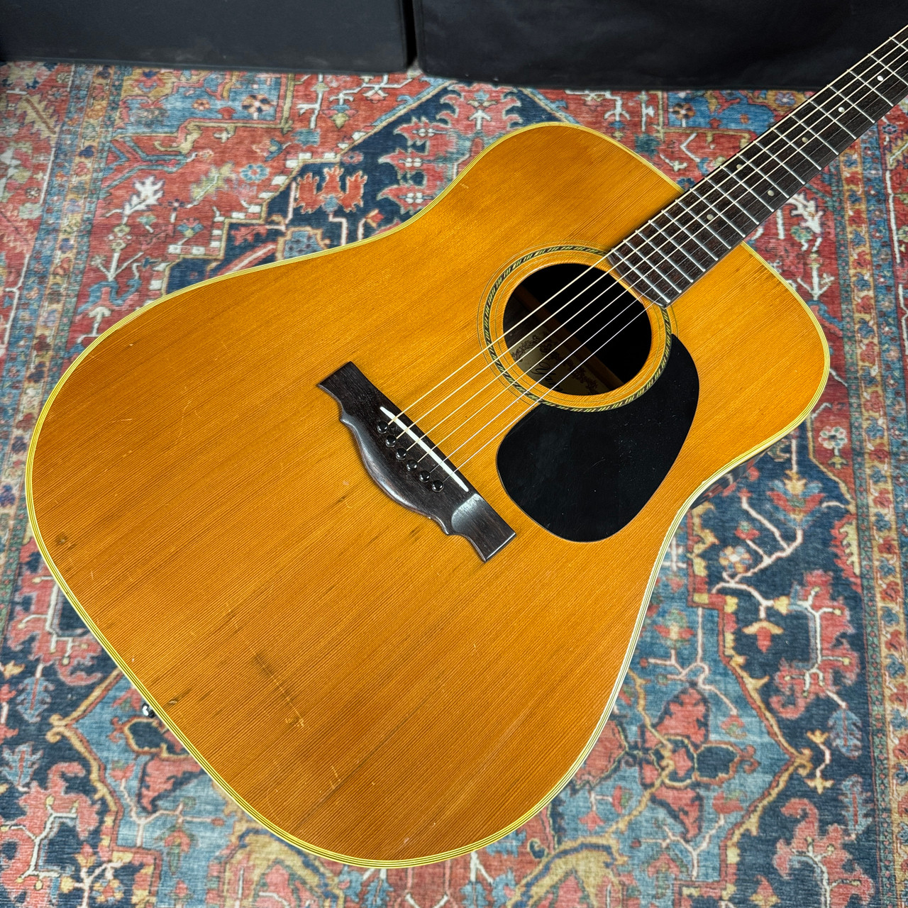 YAMAKI custom No.12? おそらく125 Video* Yamaki Custom Folk No 125 Dreadnought w/Vintage Hard Shell