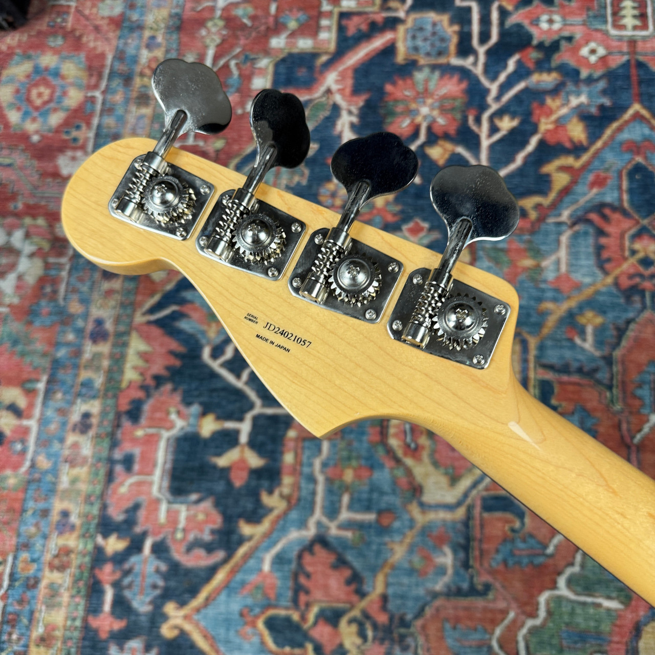 Fender Traditional II 60s Jazz Bass Tuxedo - 2024
