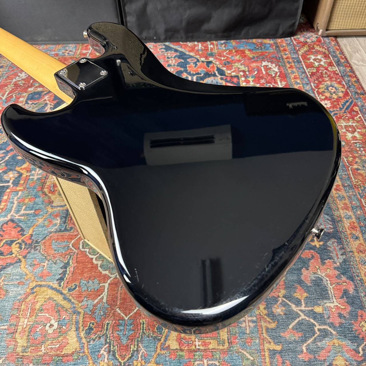 Fender Traditional II 60s Jazz Bass Tuxedo - 2024