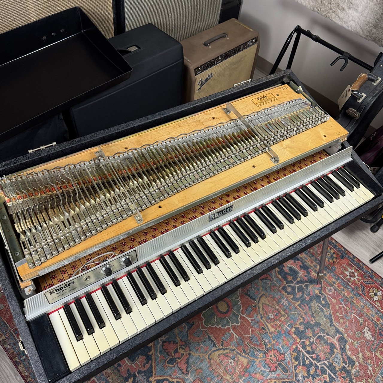 Fender Rhodes MK1 Stage 73 Electric Piano Serviced - 1977