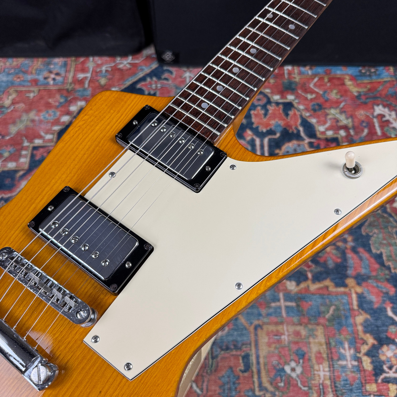 Video* Greco Explorer EX800 Destroyer Type Maxon U2000 Pickups - 1978