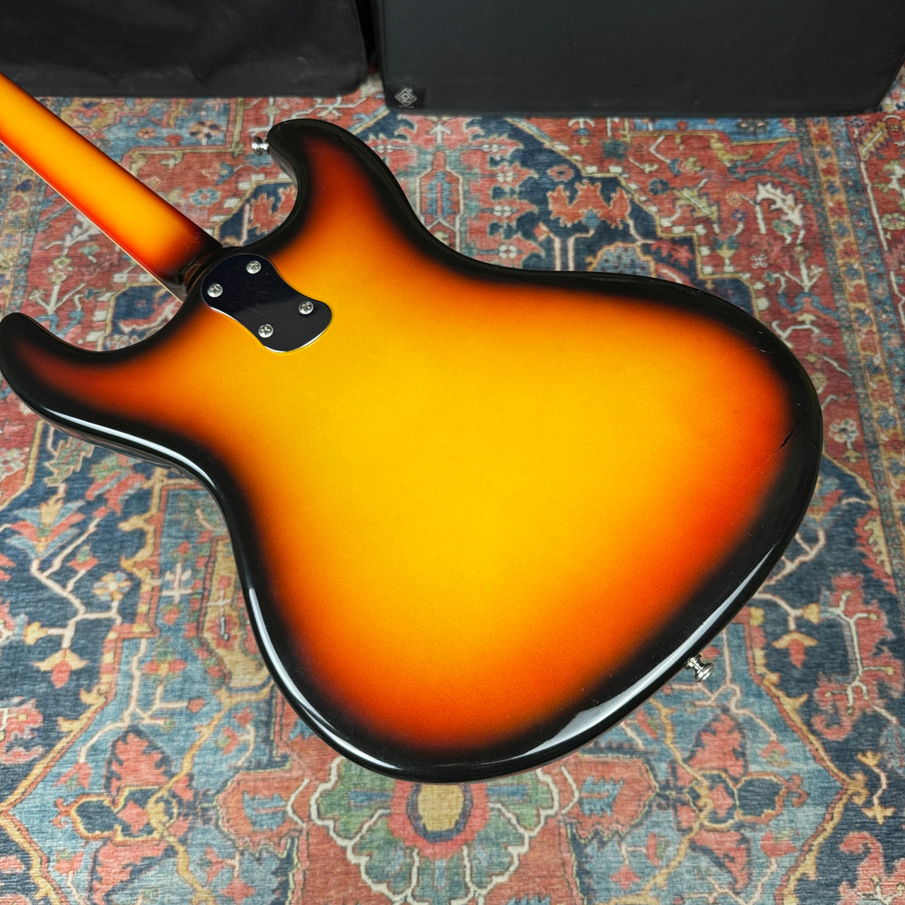Video* Mosrite Super Excellent '65 MKI Kurukumo 3 Tone Sunburst