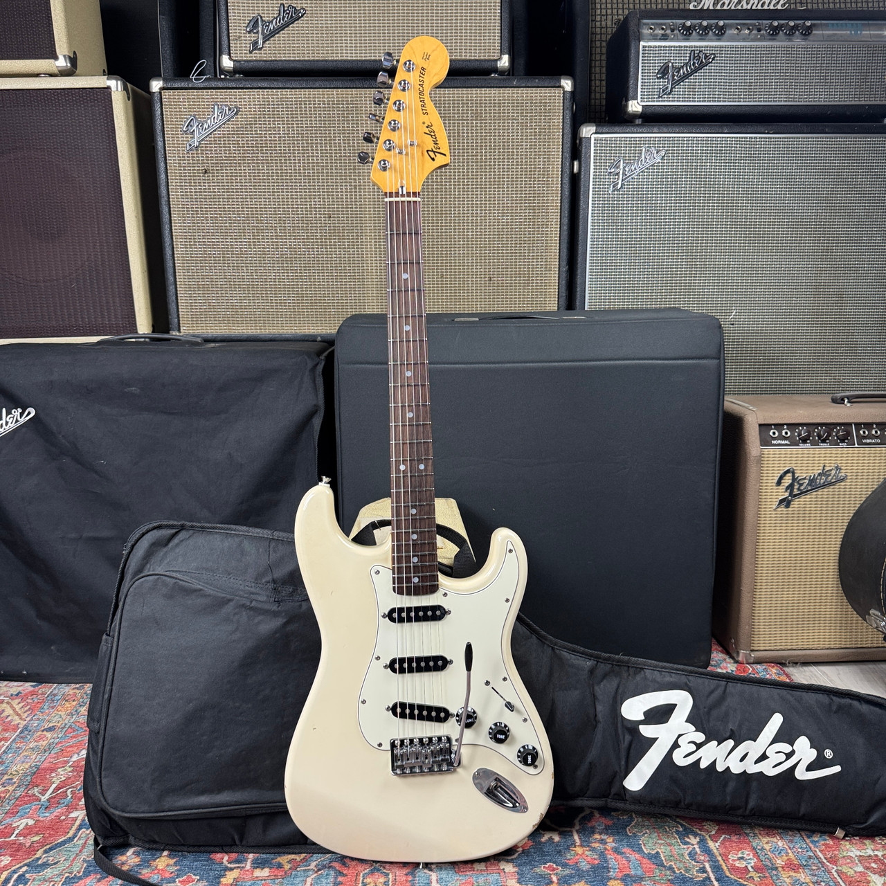 Video* 1972 Fender Stratocaster Reissue Model ST72-70 Olympic
