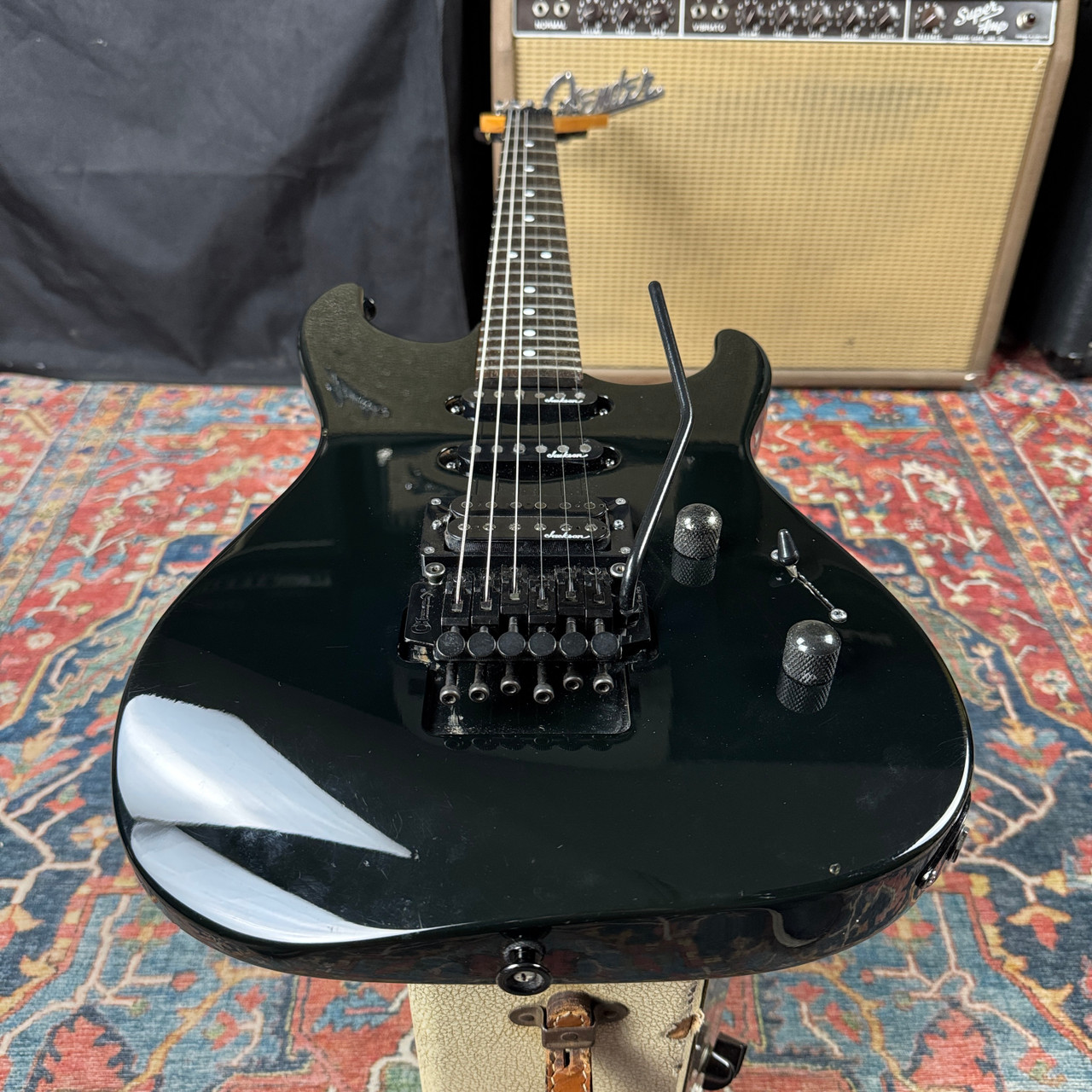 Video* Charvel Dinky Model DK-065 SSH Super Strat Floyd Rose MIJ