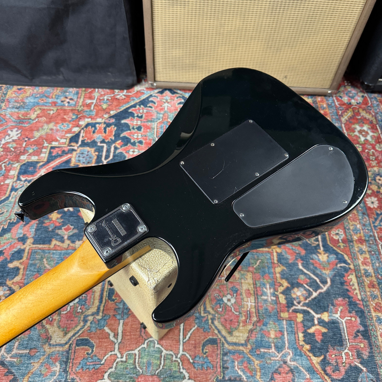 Video* Charvel Dinky Model DK-065 SSH Super Strat Floyd Rose MIJ