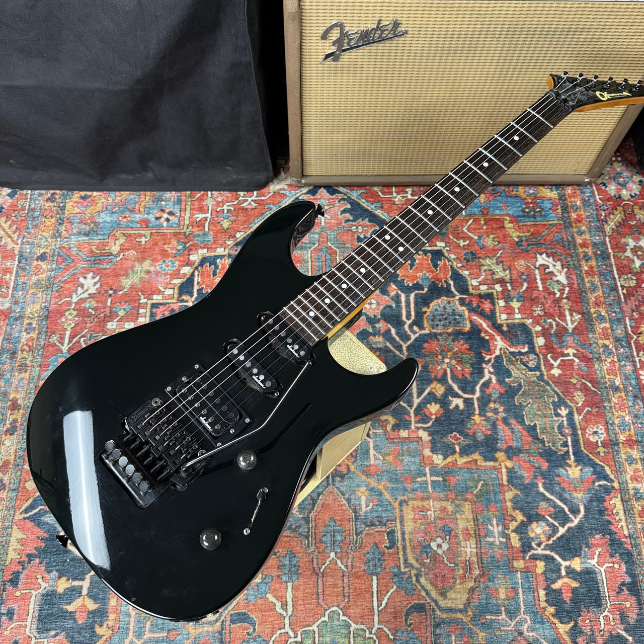 Video* Charvel Dinky Model DK-065 SSH Super Strat Floyd Rose MIJ