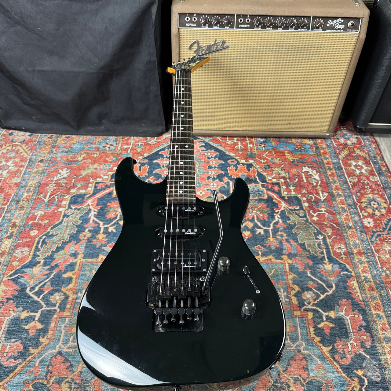 Video* Charvel Dinky Model DK-065 SSH Super Strat Floyd Rose MIJ