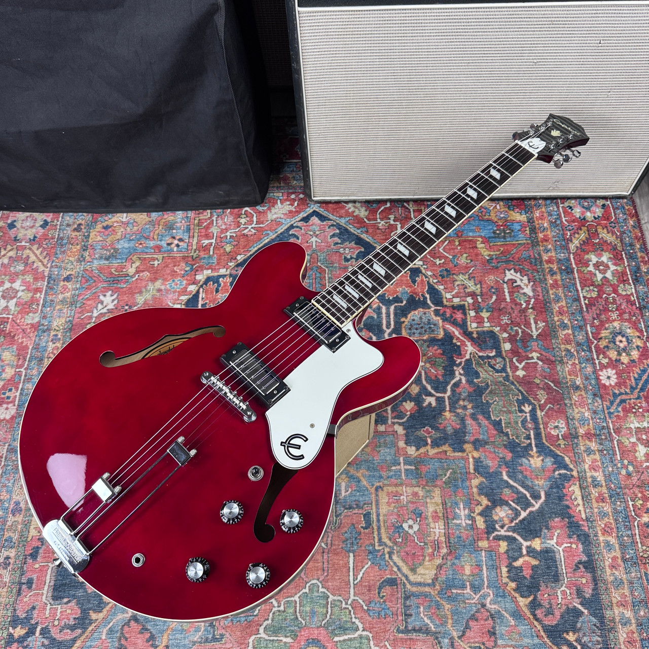 Epiphone Riviera Reissue Cherry Mini Humbuckers Peerless - 2001