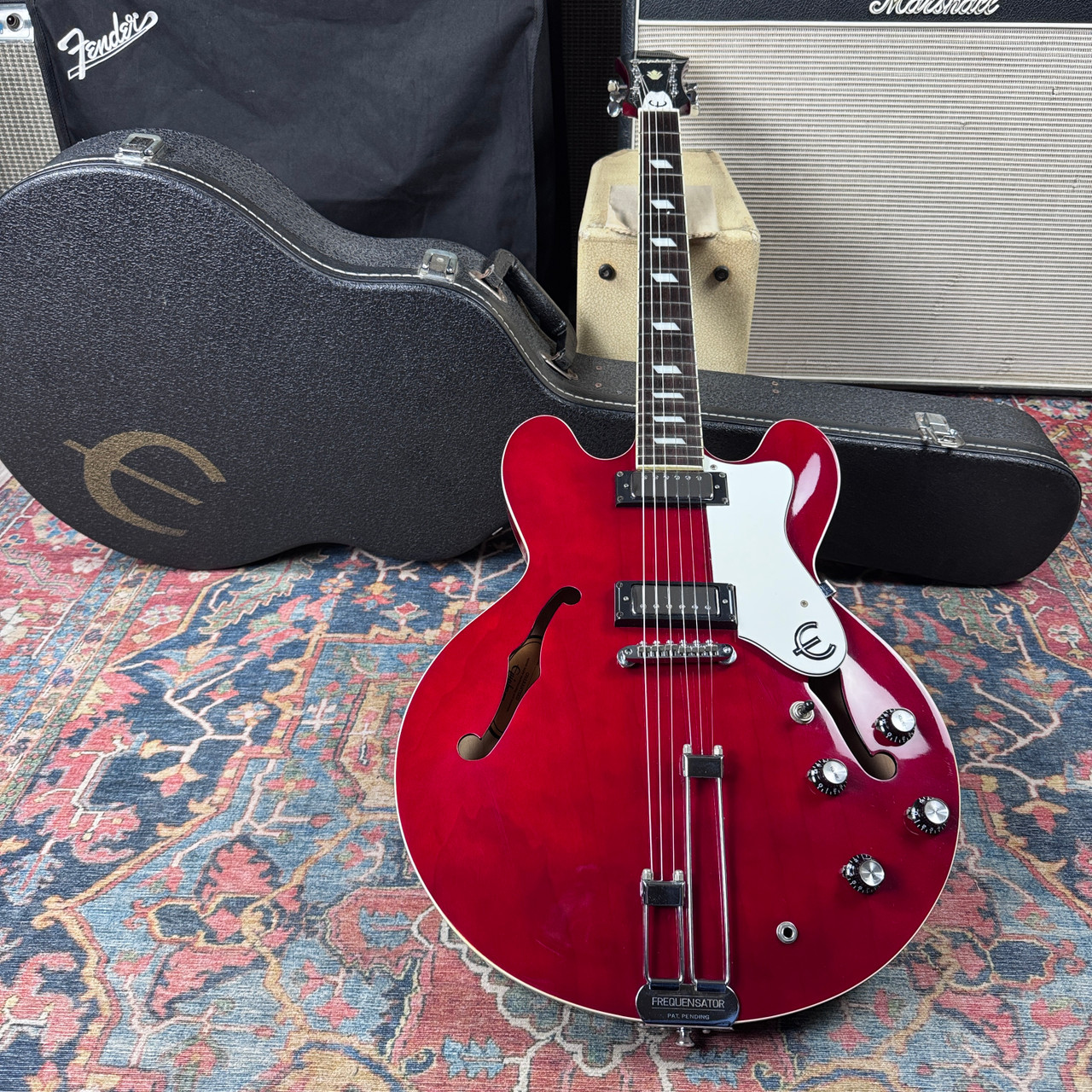 【極美品】Epiphone Riviera II Cherry Epiphone Riviera Reissue Cherry Mini Humbuckers Peerless - 2001