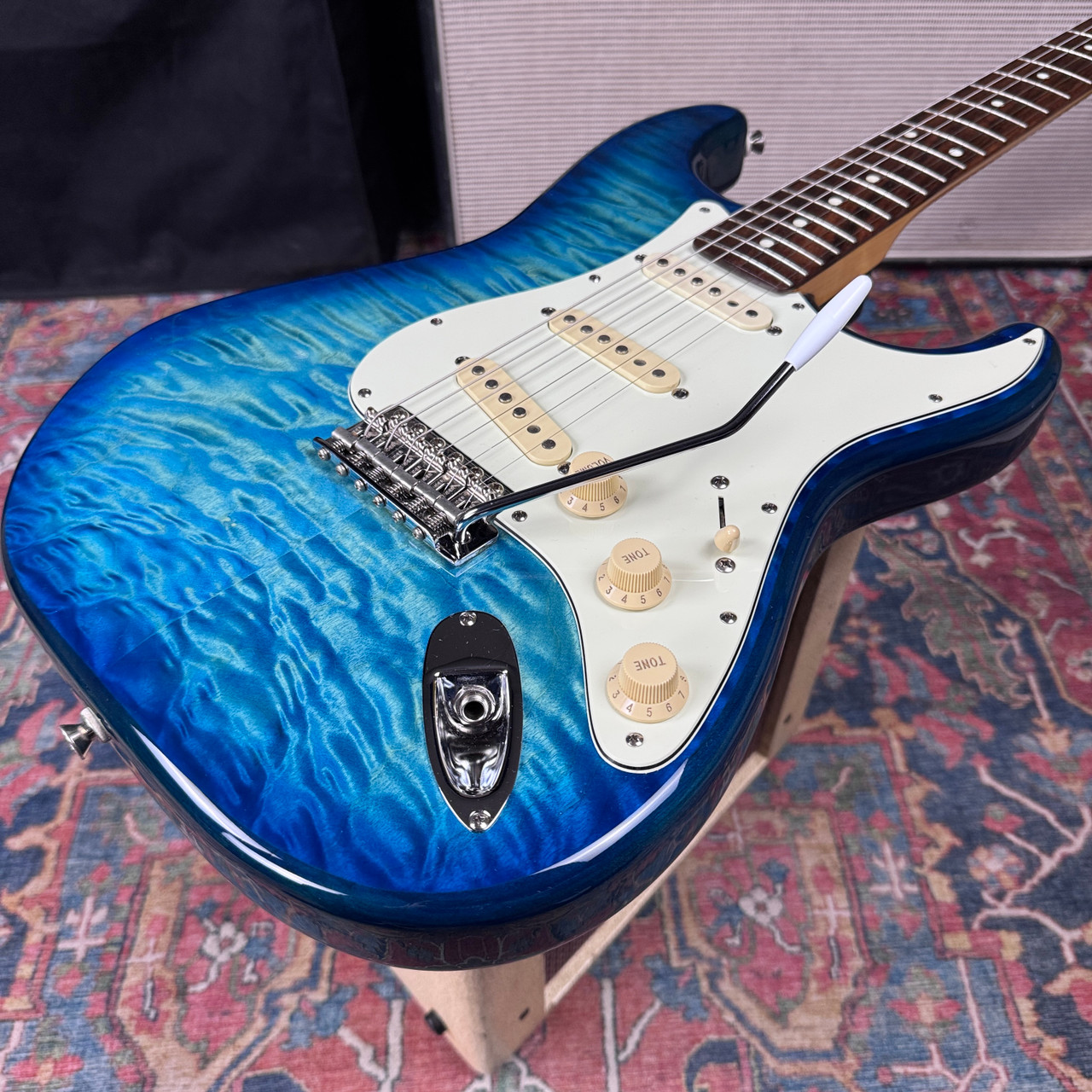 Fender FSR Quilt Top Stratocaster Model ST62-QT-AQB - Aquamarine Blue