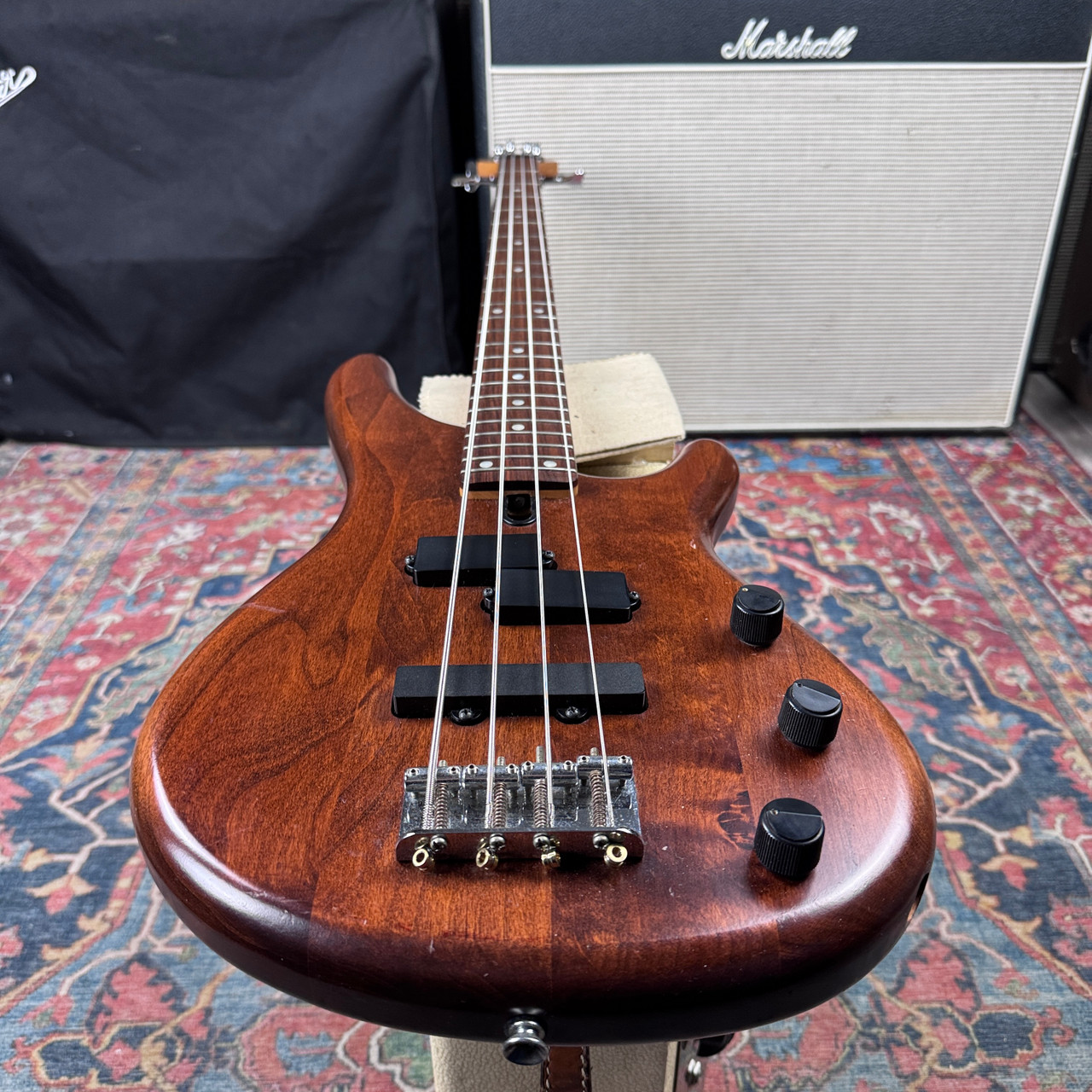Yamaha MB-40 Motion Bass Short Scale *6.67 lbs* Natural - 1998