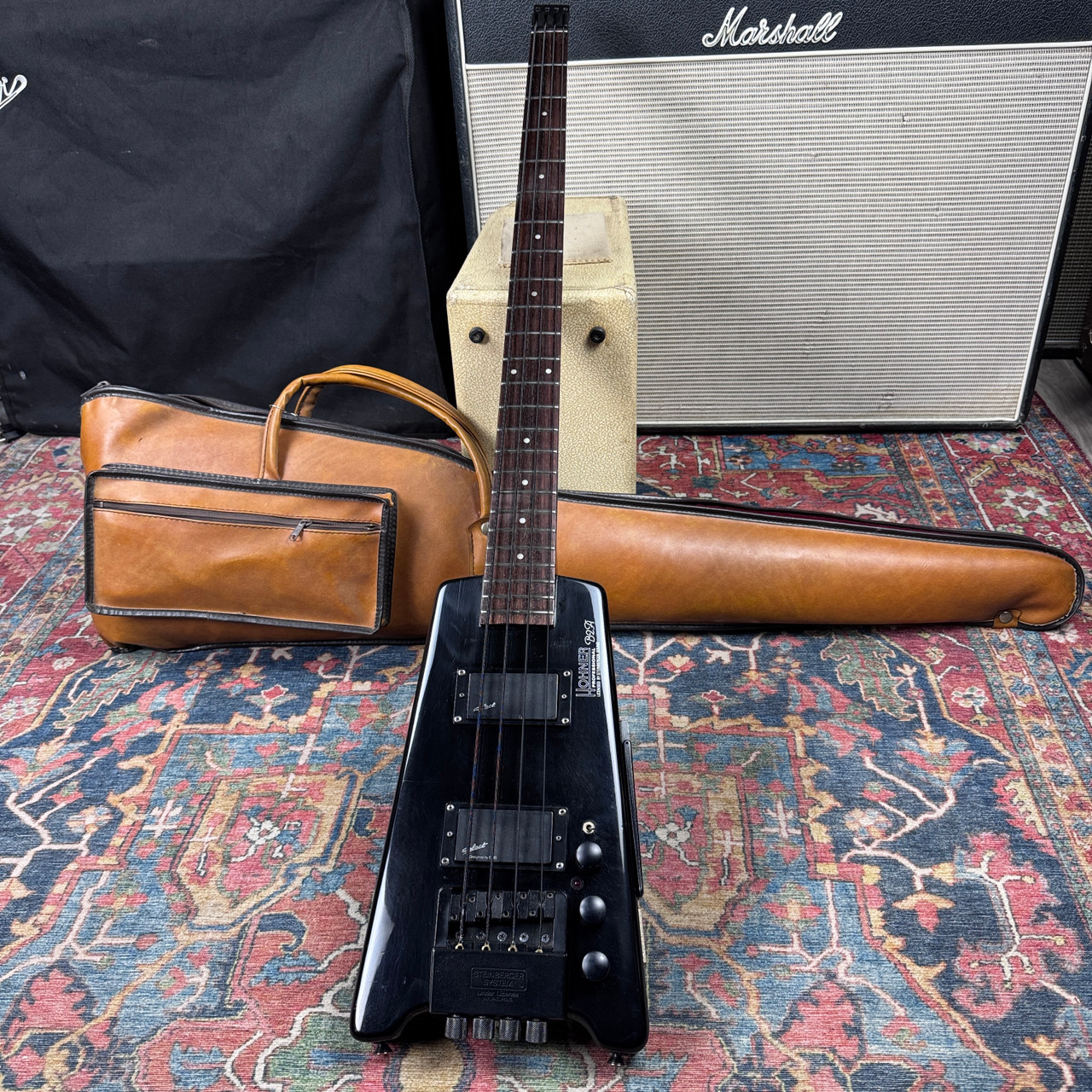 Hohner B2A Steinberger Licensed Active Electronic Headless Bass