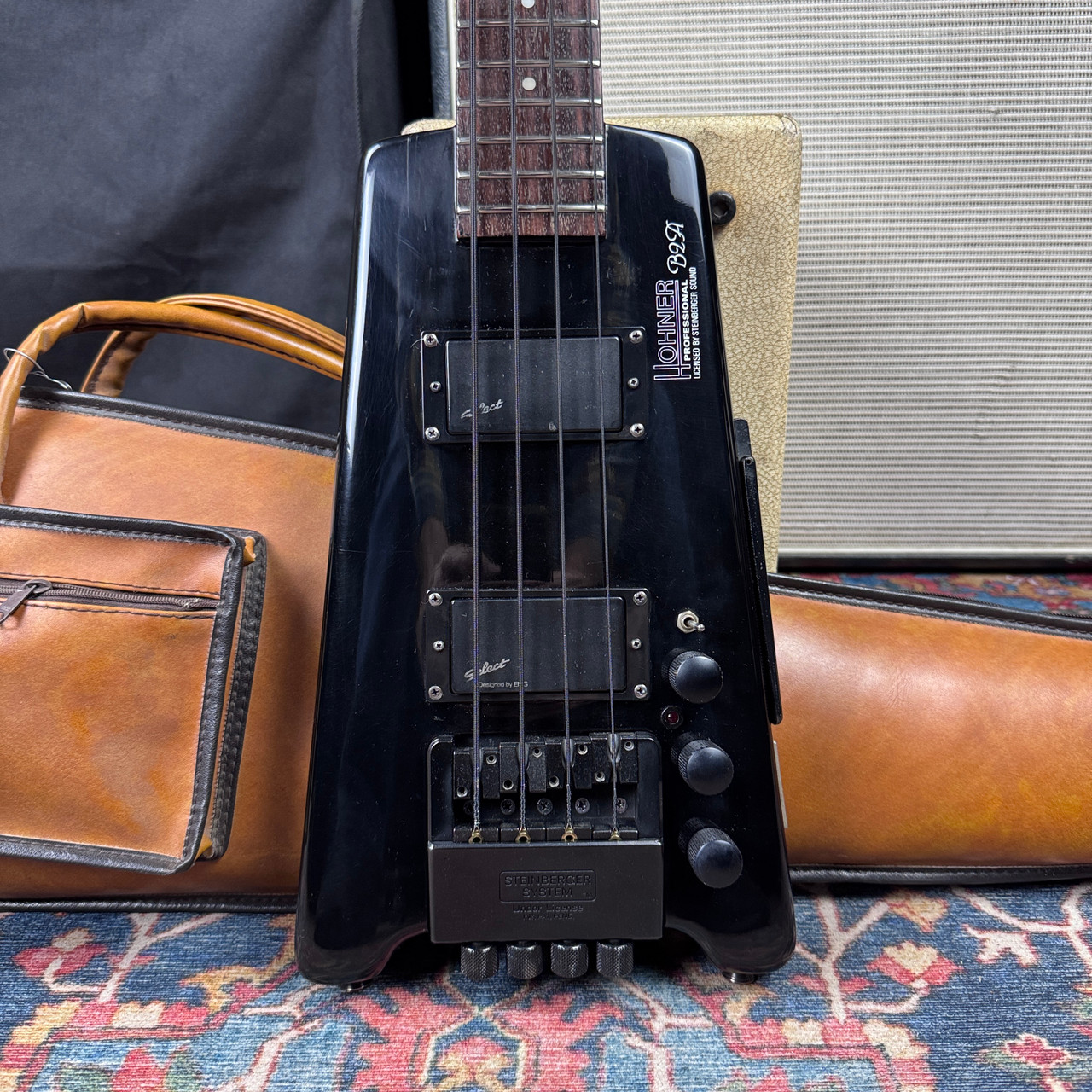 Hohner B2A Steinberger Licensed Active Electronic Headless Bass