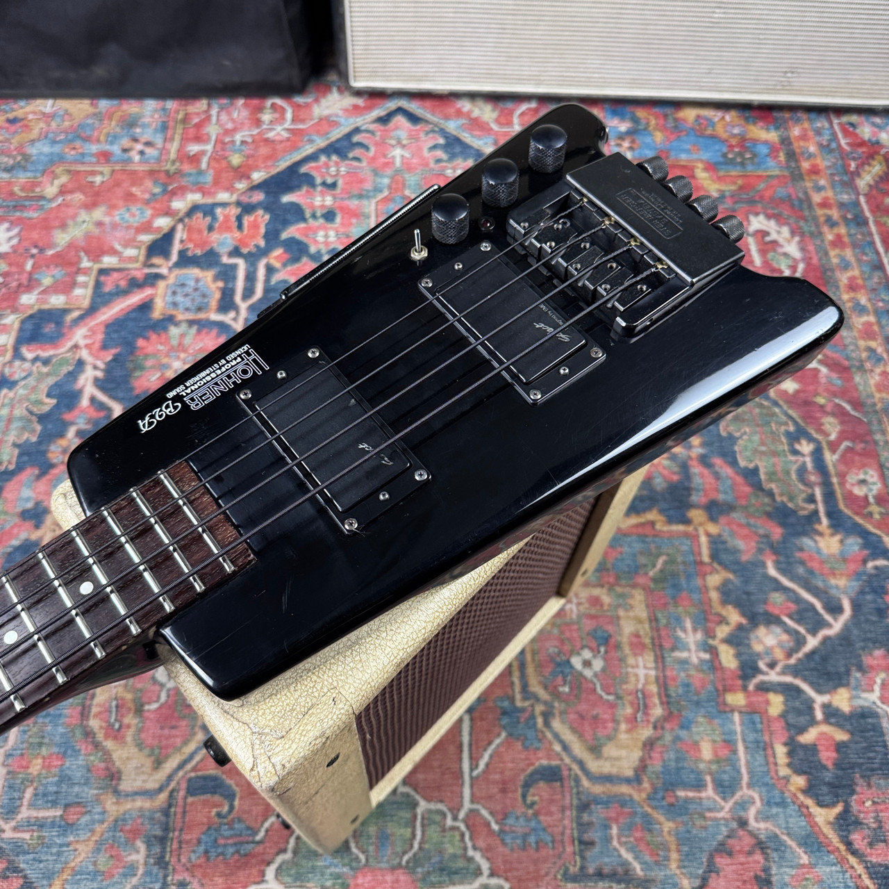 Hohner B2A Steinberger Licensed Active Electronic Headless Bass
