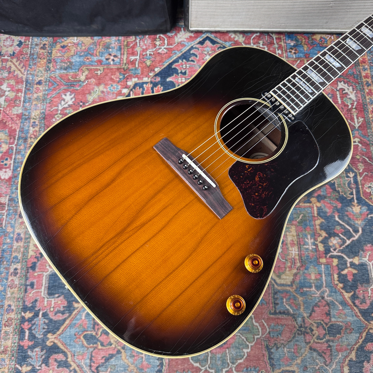 Gibson J-160E Vintage Sunburst Weather Checked and Worn USA - 1993