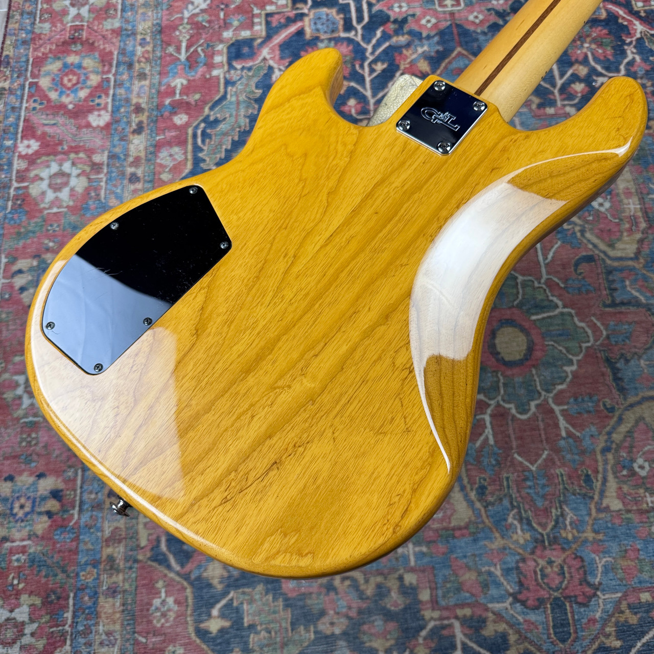 G&L 5-String Bass Model L-2500 USA Pickups Made in Japan Fujigen