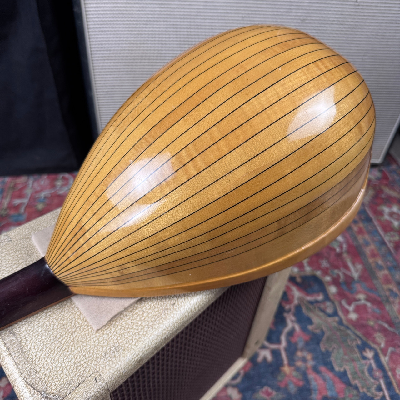 1966 Suzuki No. 226 Bowl Back Mandolin w/Hard Case