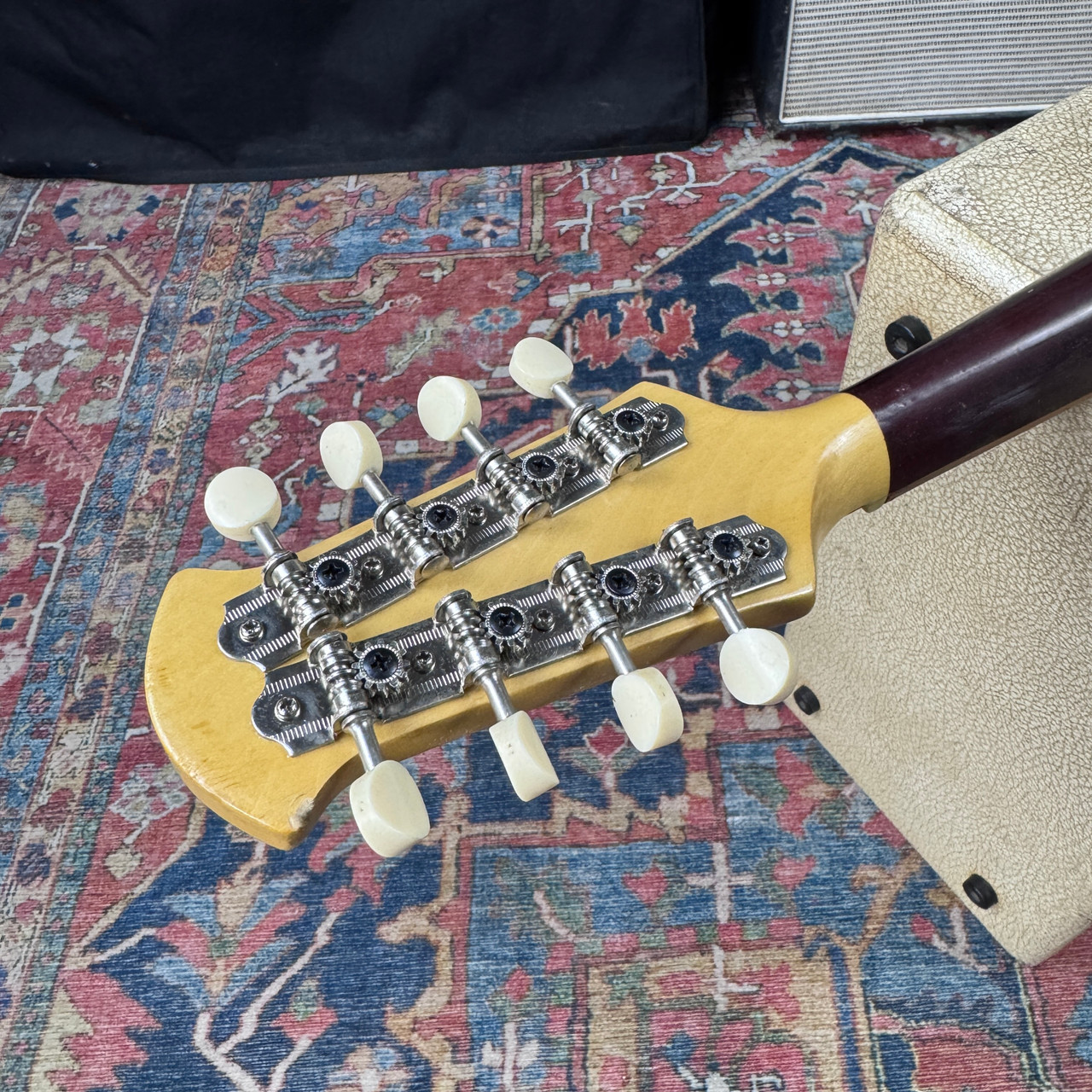 1966 Suzuki No. 226 Bowl Back Mandolin w/Hard Case