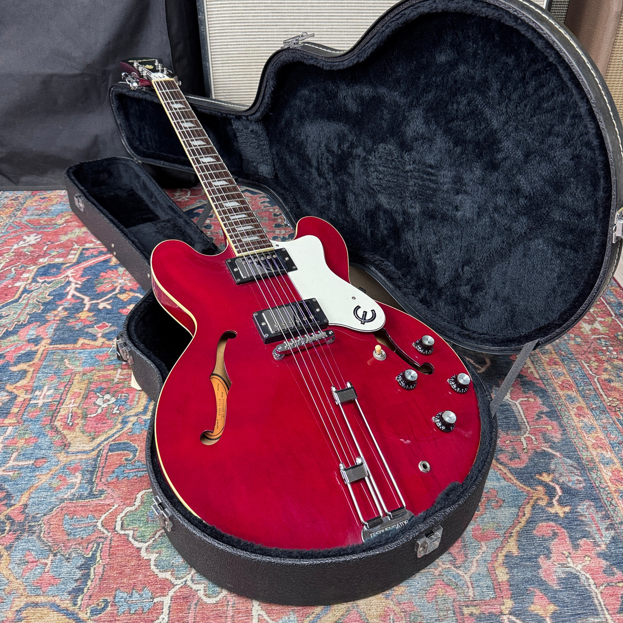 Epiphone Riviera Reissue *Pro Setup* HH Peerless Cherry OHSC - 1997