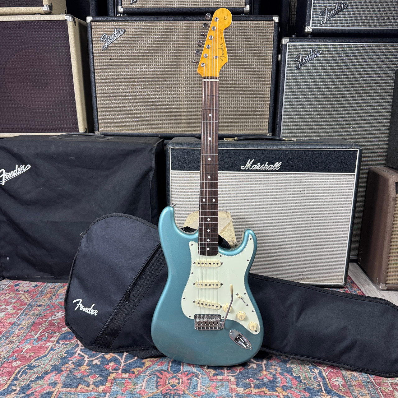 Fender Japan Exclusive Classic 60's Stratocaster Ocean Turquiose