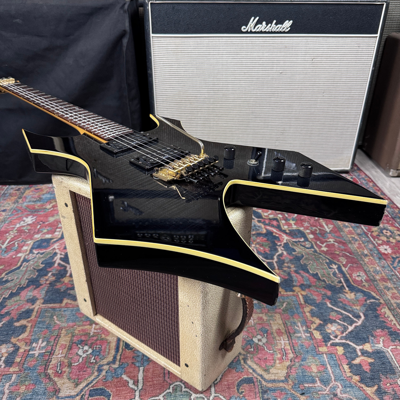BC Rich Warlock Deluxe WG-R981T Made in Japan Black Burst -1992