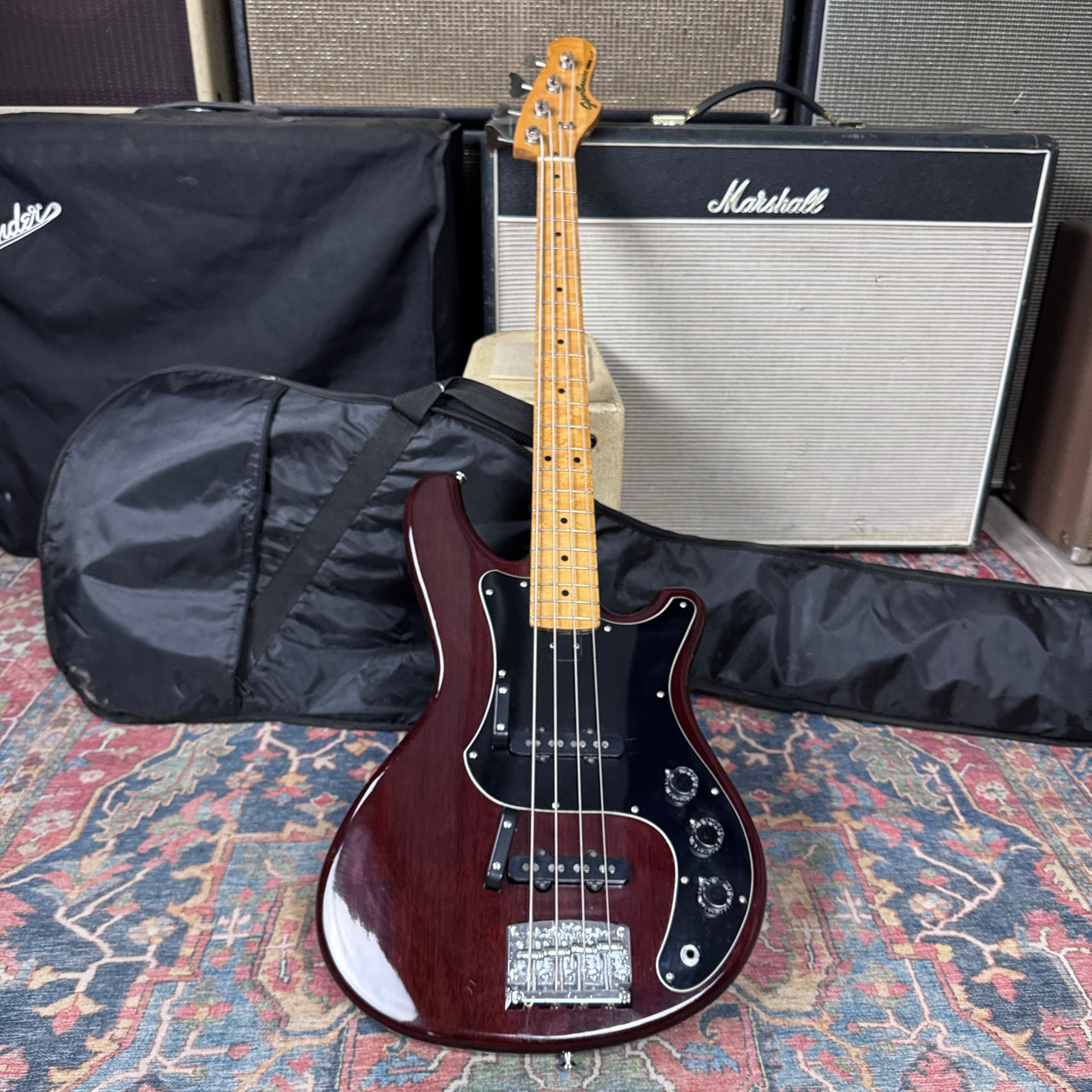 Yamaha Super Bass Model SB500 Early Version Made in Japan - 1978