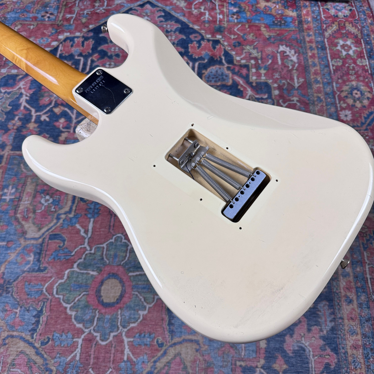 Fernandes Revival '64 Stratocaster Model RST-50 w/Valley Arts PU's