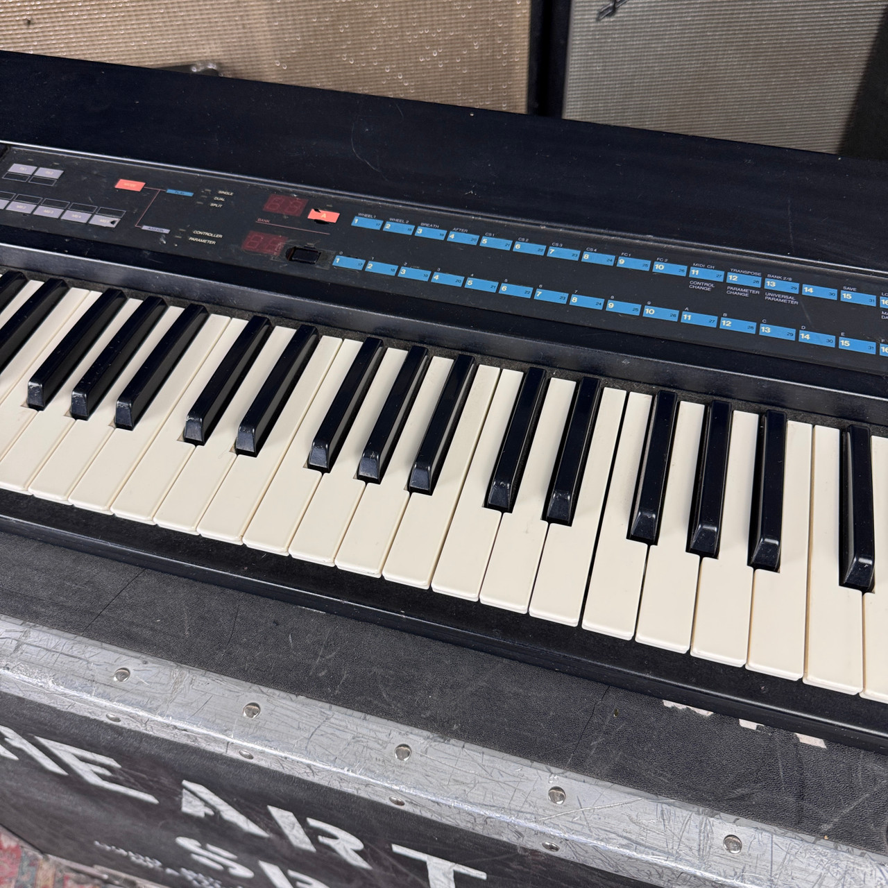 Yamaha KX-76 76-key MIDI Master Keyboard Controller
