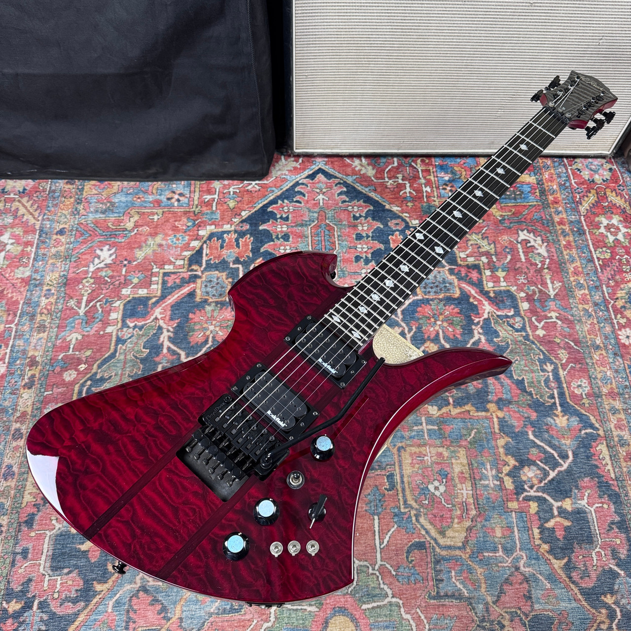 2009 BC Rich Mockingbird ST Neck Through Quilted Maple Rockfields