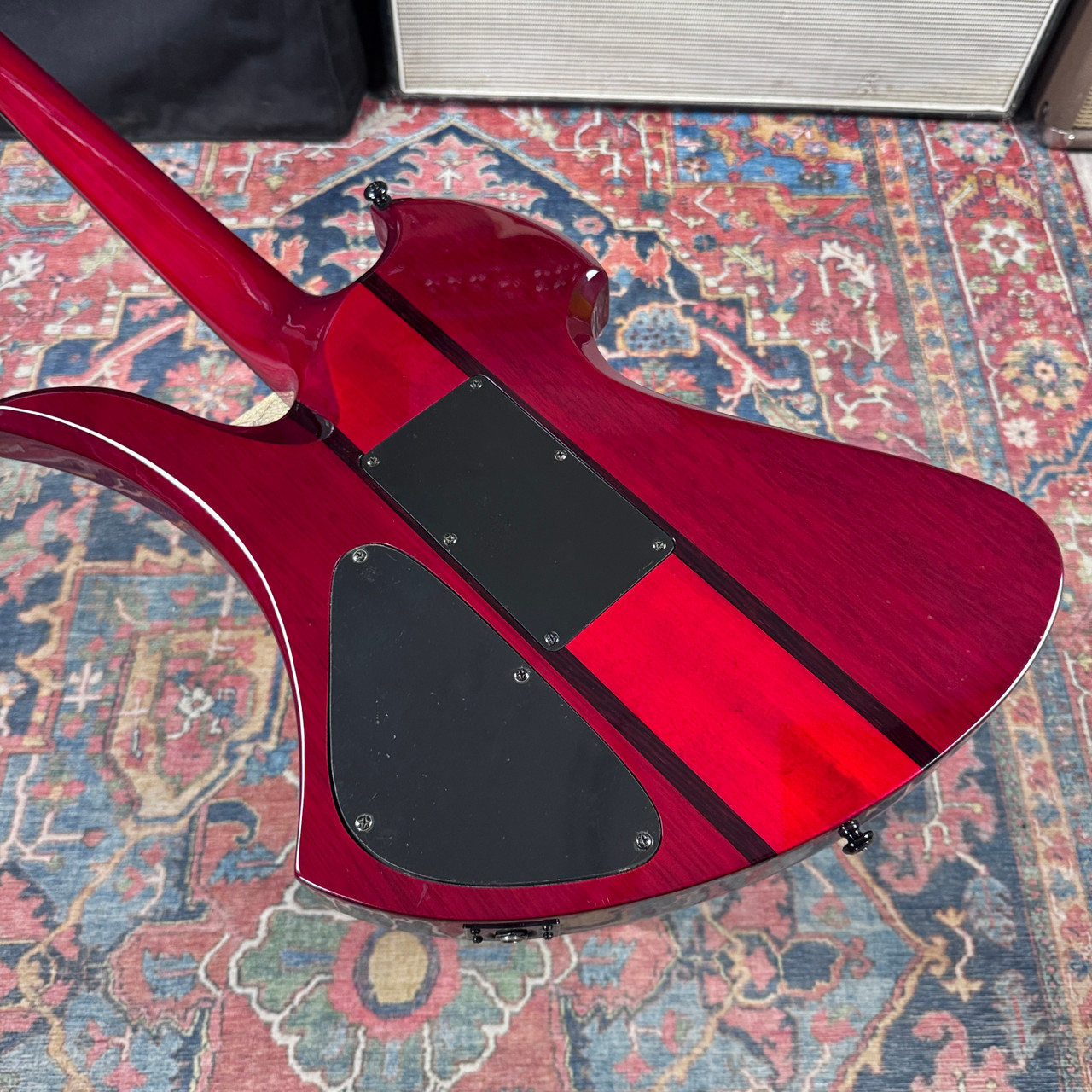 2009年製 B.C. Rich Mockingbird - ST スルーネック 2009 BC Rich Mockingbird ST Neck Through Quilted Maple Rockfields