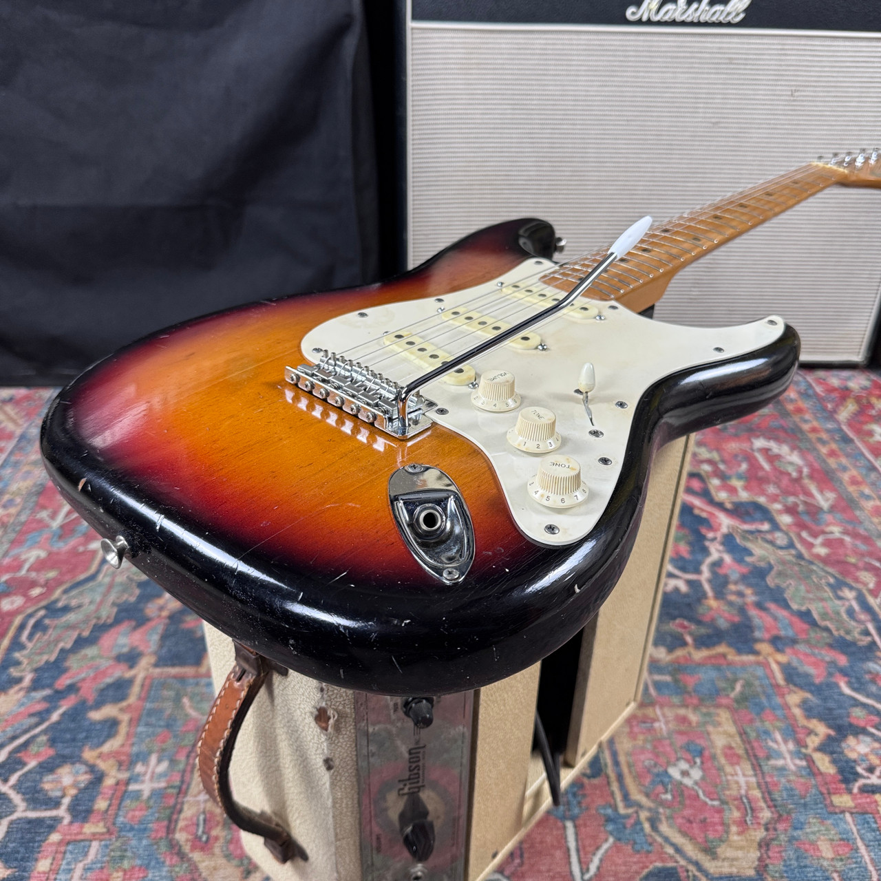 Fernandes FST-120VXS Stone Loge Vintage Series Stratocaster