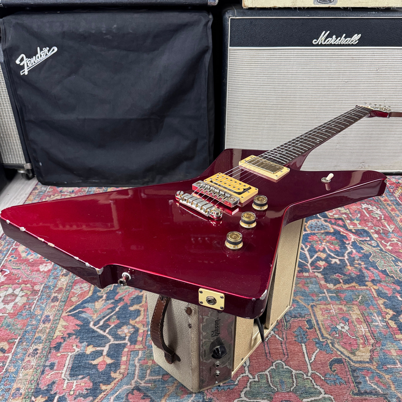 Ibanez Destroyer II DT400 Explorer Style Set Neck Mahogany - 1982