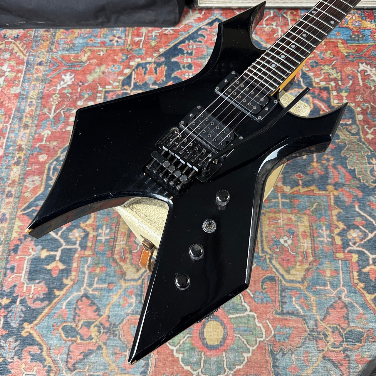 1990 BC Rich Warlock WG-801 w/Floyd Rose Licensed Locking Trem