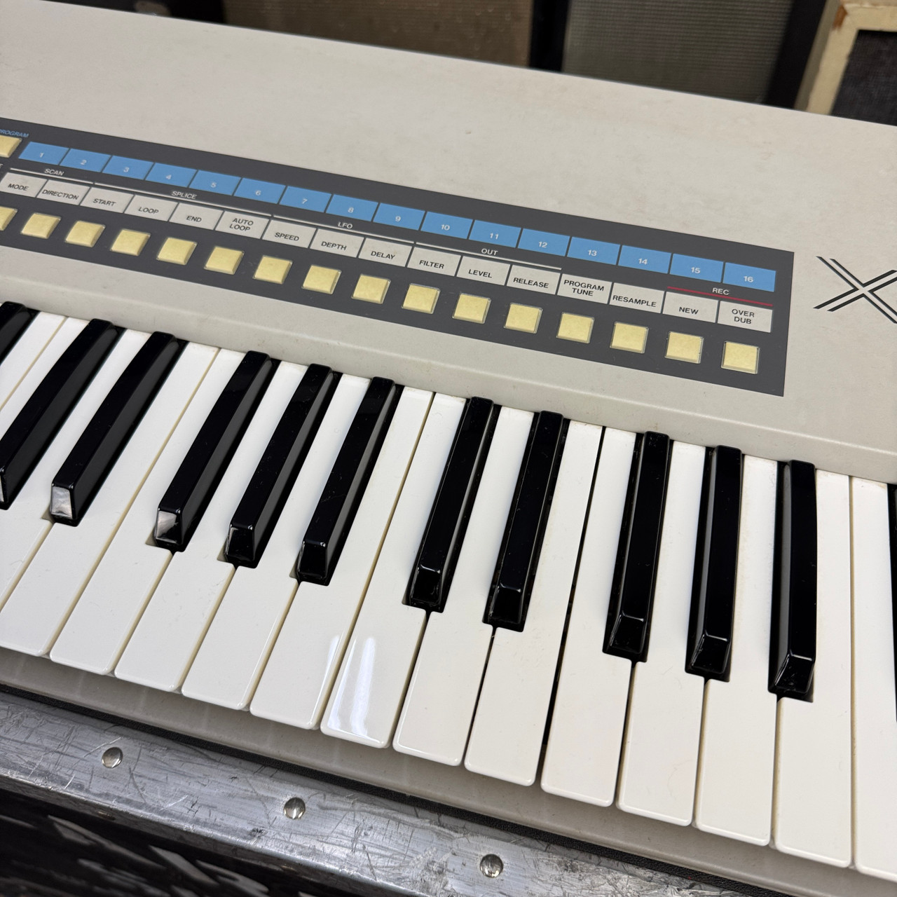 かなけい専用 Akai X7000 61 Key Sampling Keyboard - 1986-90's