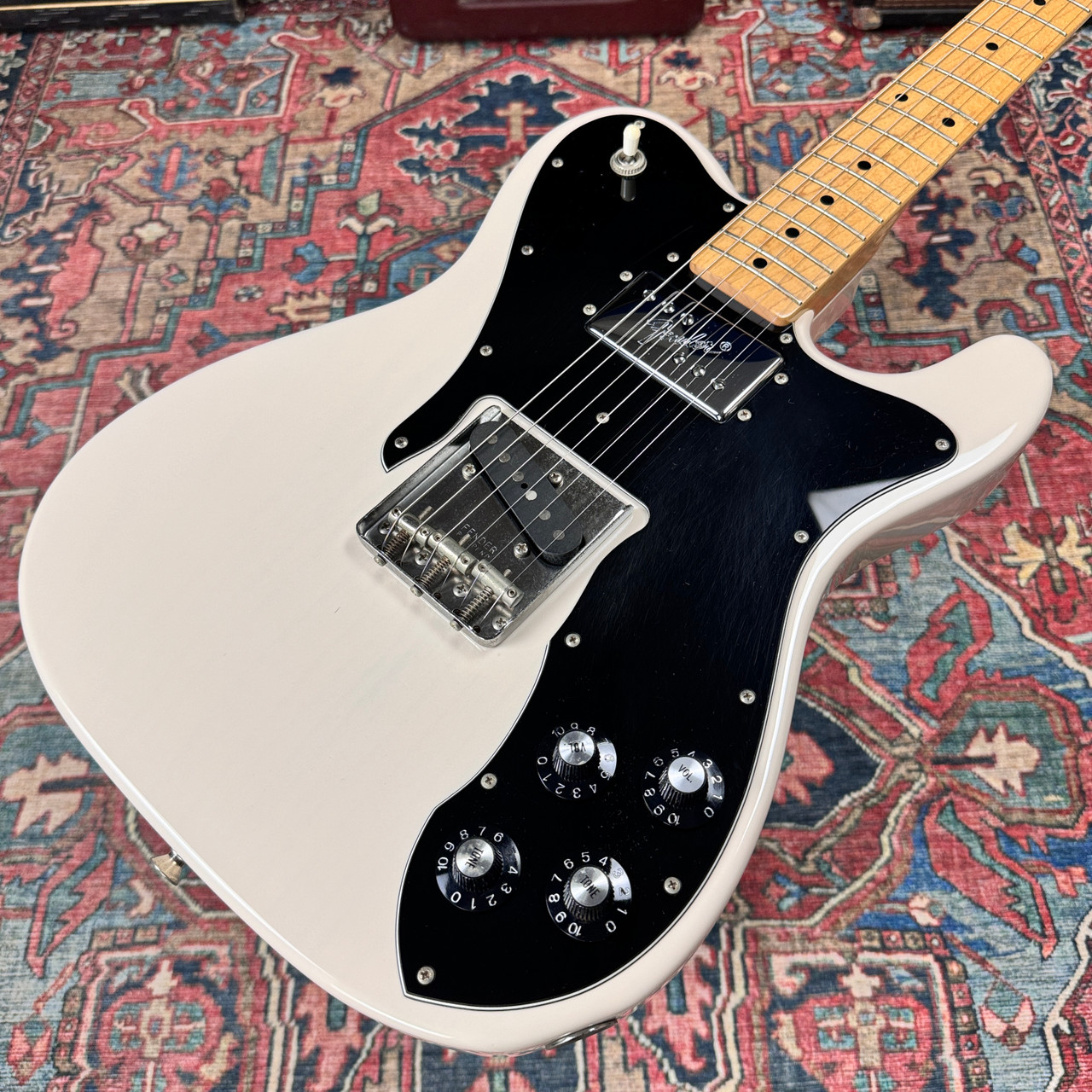 7.2 lbs* Fender Custom Telecaster 2013 TC72 Arctic White