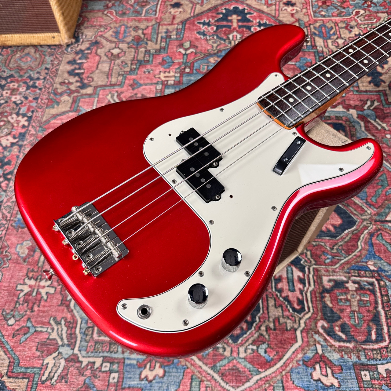 Fernandes Revival Bass RPB-50 Candy Apple Red - 1980's