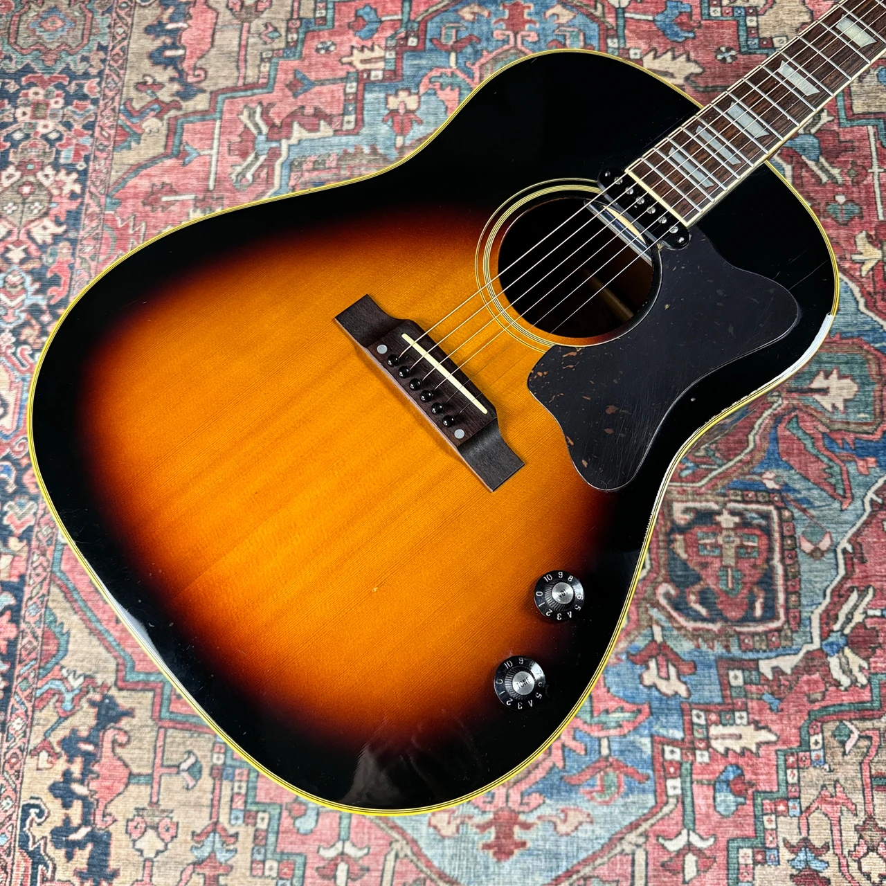 Video* Greco J-160E Style John Lennon Model W404-BSE Electric 
