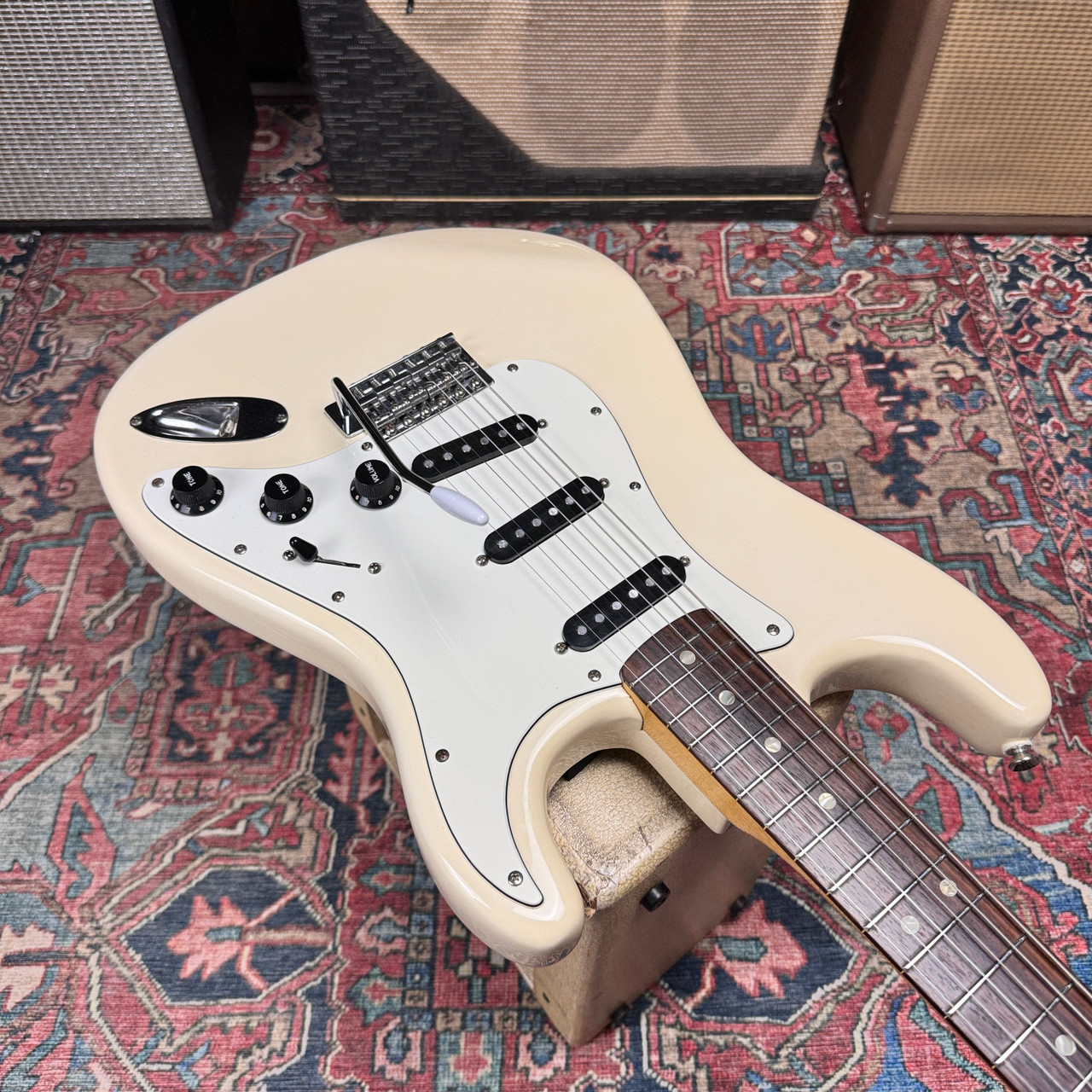 Fernandes Revival Series '76 Stratocaster RST-50-W Olympic White