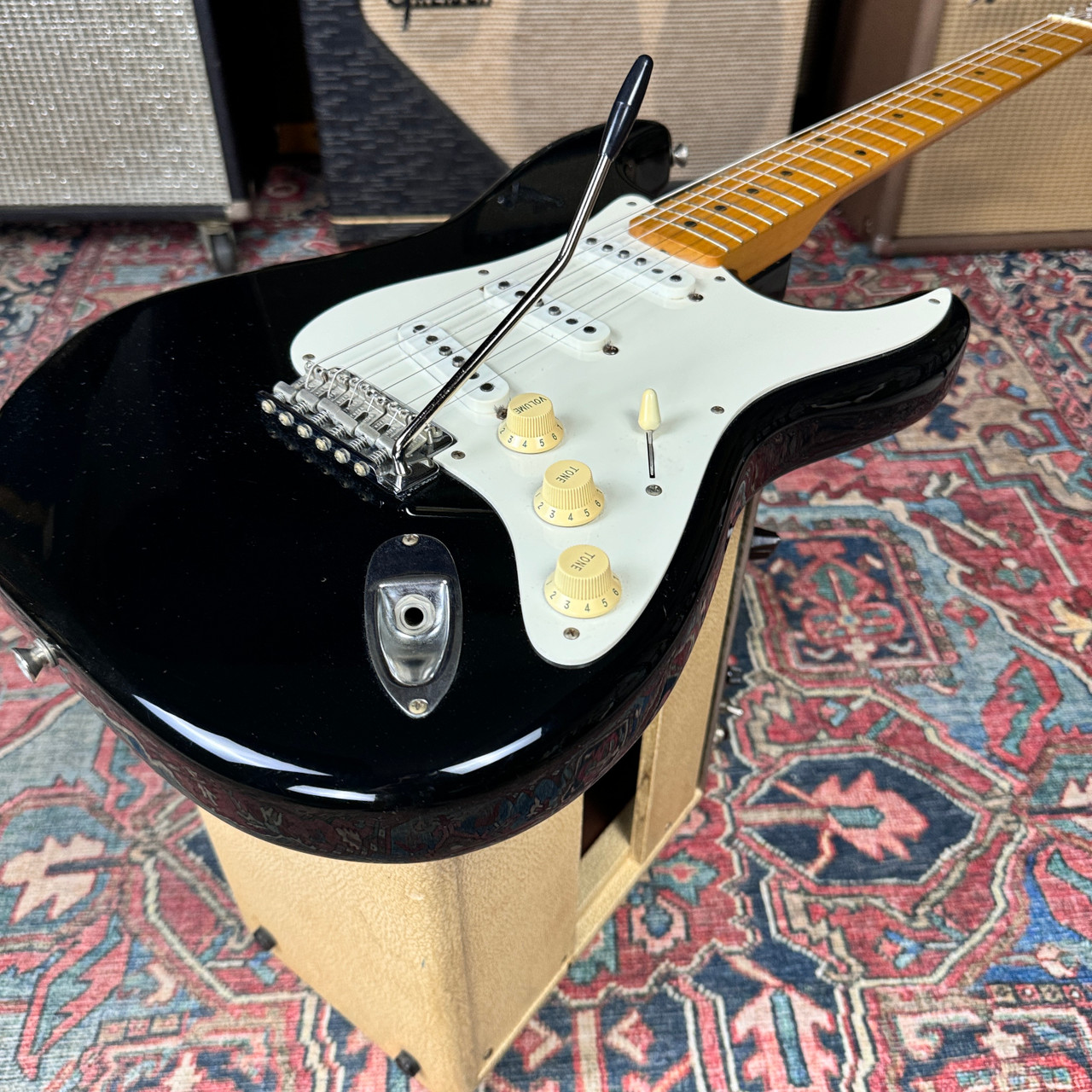 ギター Fender Stratcaster 57 vintage Series Carter Vintage - Fender Stratocaster 1957, Sunburst | Carter