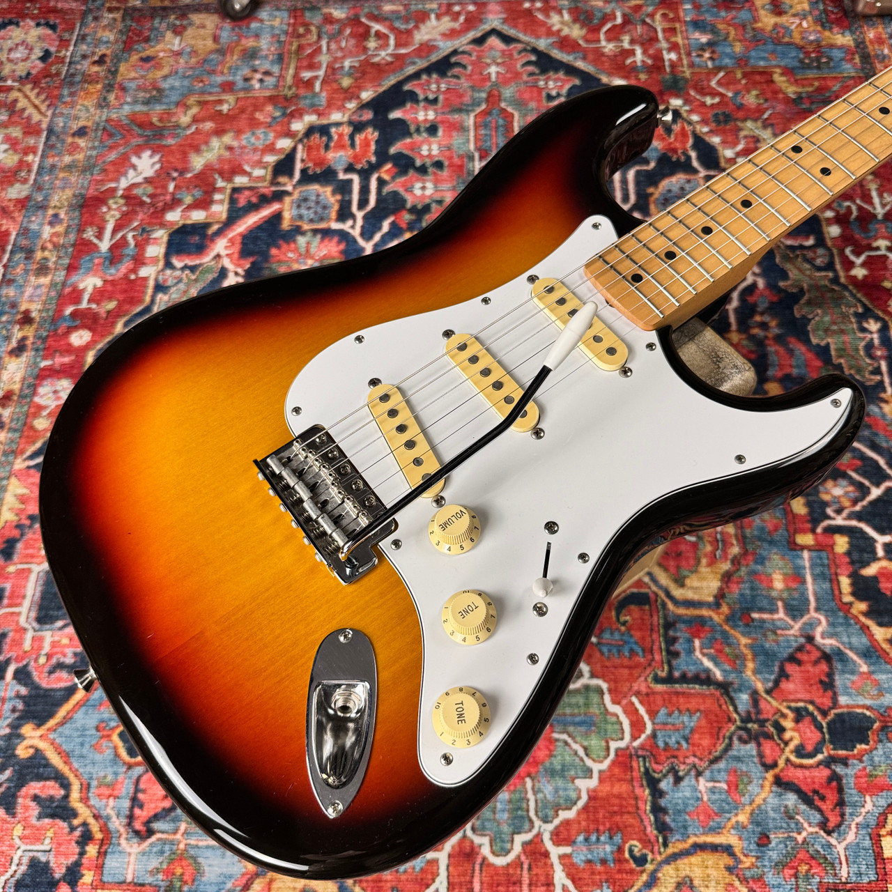 7.2 lb* Fender Standard Stratocaster MIJ 2014 ST-STD 3 Tone