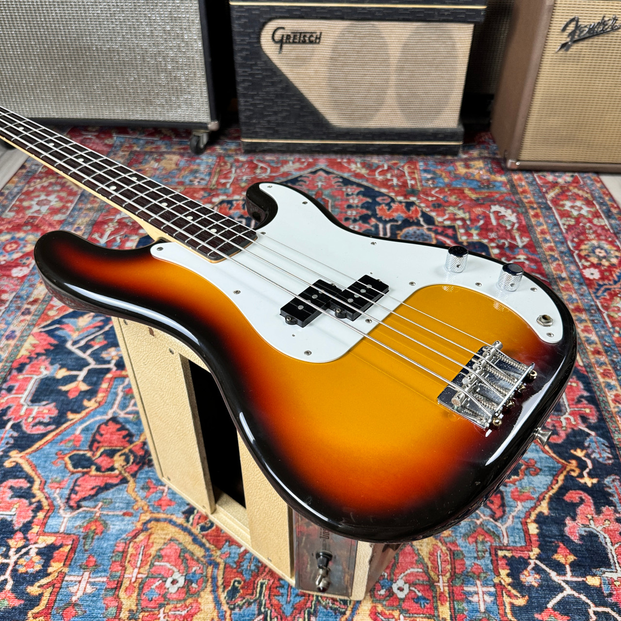 Fender 