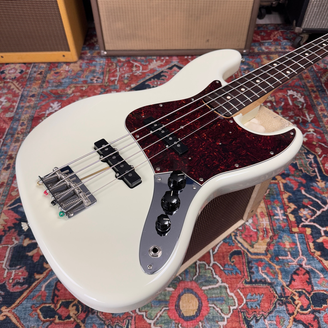 Fender Heritage 60's Jazz Bass Oly White Rosewood Nitro Lacquer 2022
