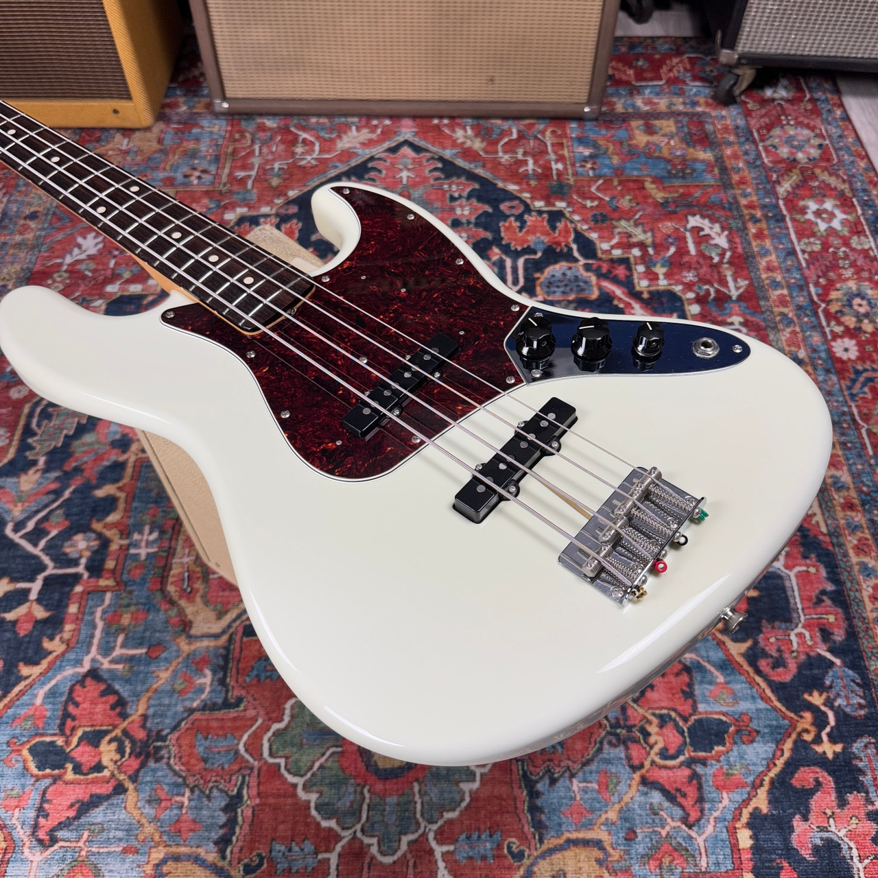 Fender Heritage 60's Jazz Bass Oly White Rosewood Nitro Lacquer 2022
