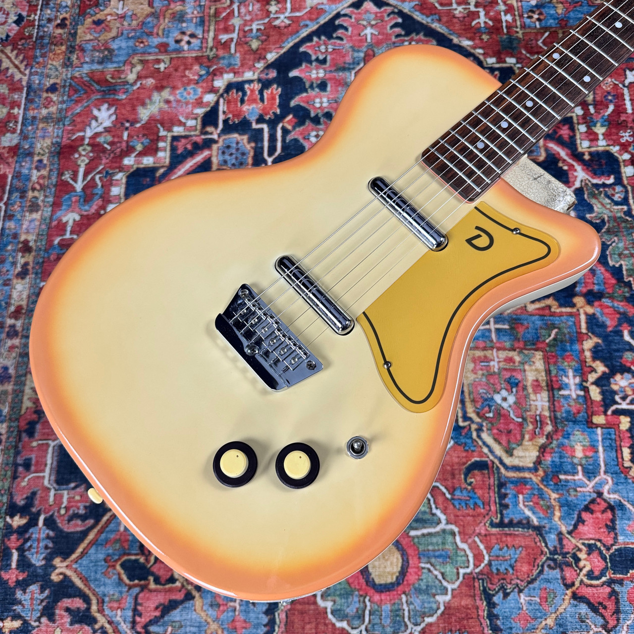 Danelectro '56 U2 Reissue Copper Burst Coke Bottle HS 90s