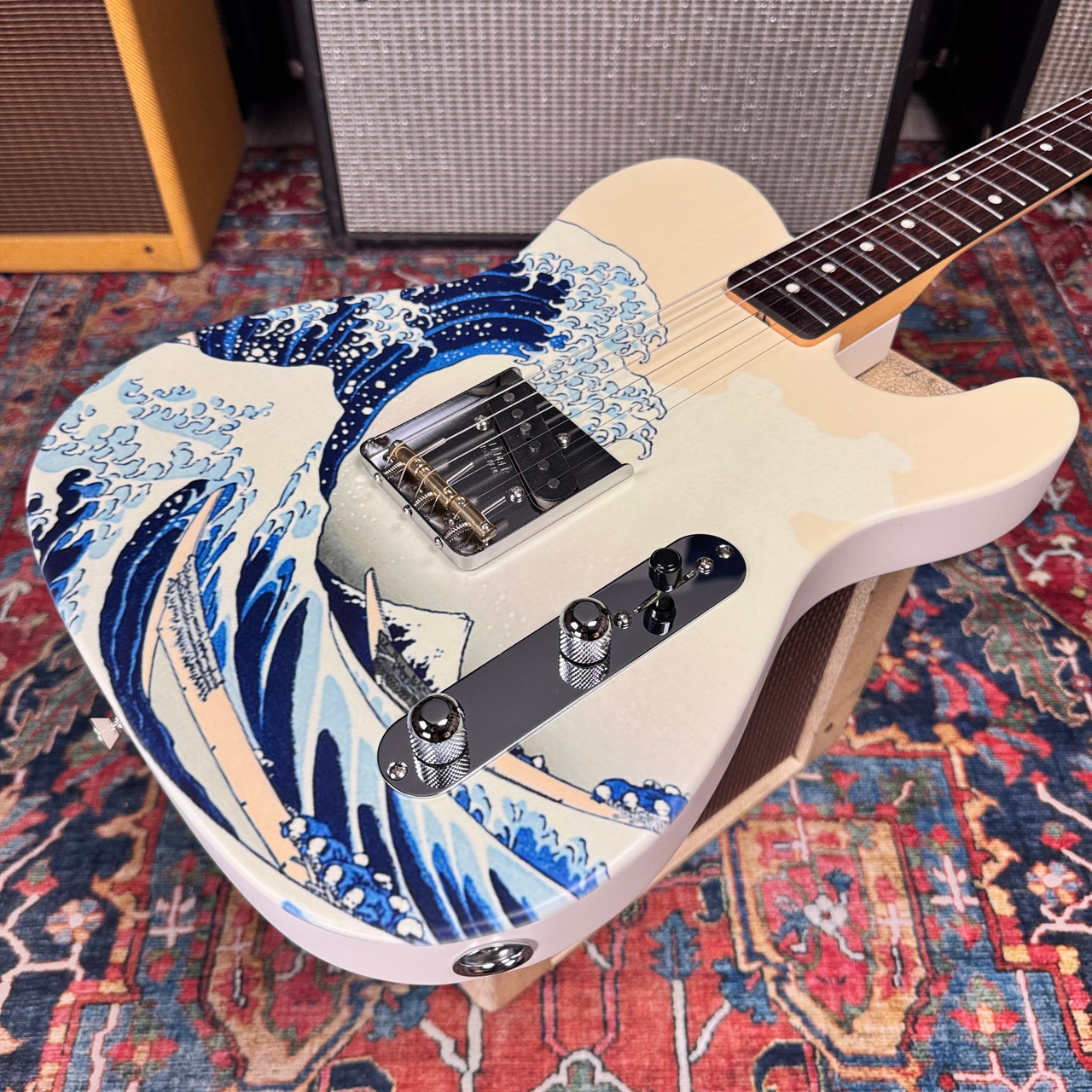 2024 Fender Art Canvas Esquire Hokusai 