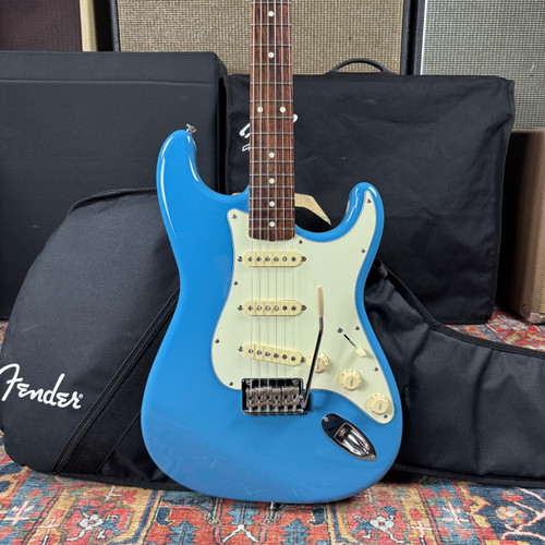 Fender Hybrid 60’s Stratocaster California Blue Alder Rosewood -2019