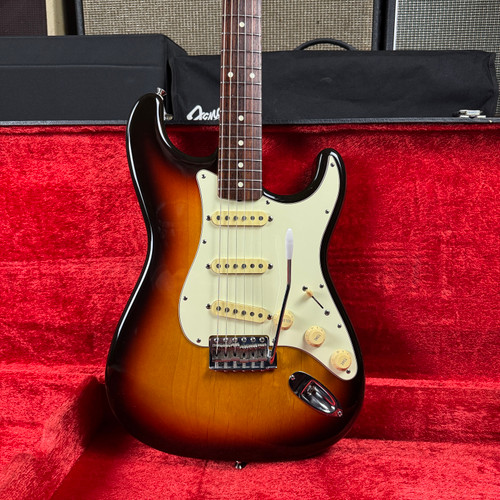 *Video* 1962 Fender Stratocaster Reissue Model ST62-70 USA Vintage Pickups - 1999-2002